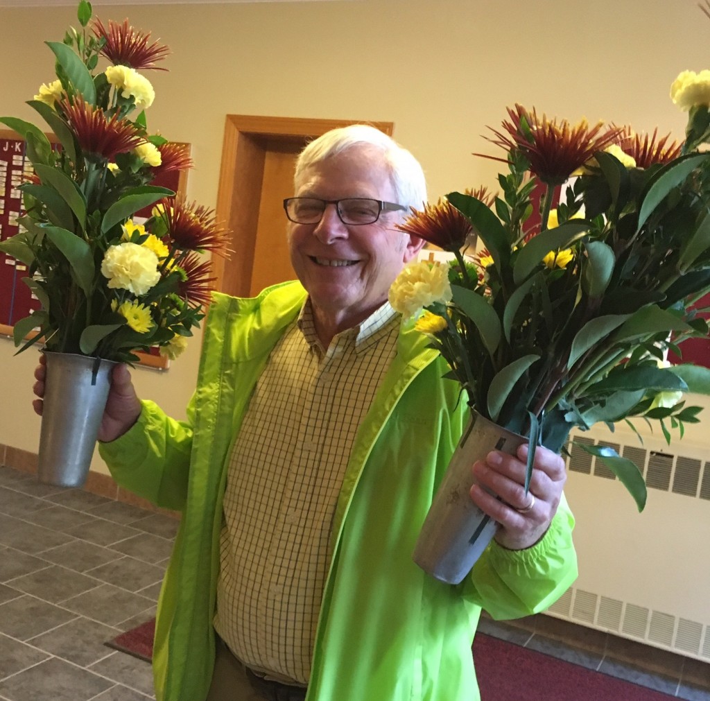 tom-coleman-with-flowers